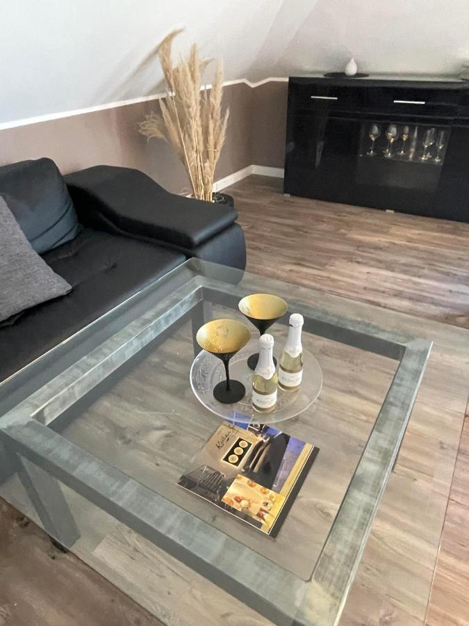 Apartament Uhse Wohlfuehloase Heide  Zewnętrze zdjęcie