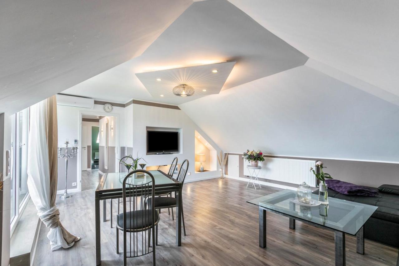Apartament Uhse Wohlfuehloase Heide  Zewnętrze zdjęcie